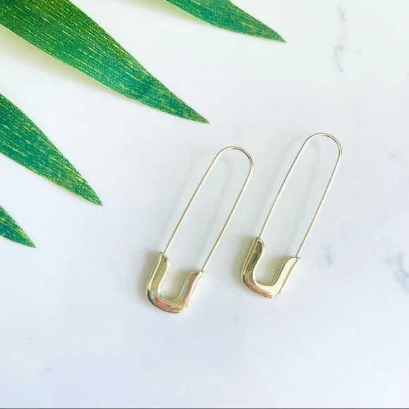 Gold Safety Pin Dangle Earrings Cute Fashion NEW Goth Punk Kawaii Unique 1.5” - Picture 1 of 3